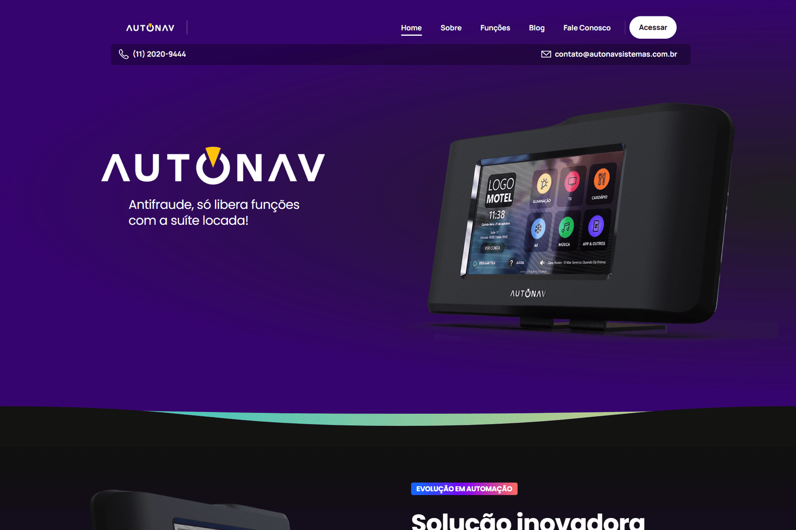 Sistema de automação para hotelaria Autonav com painel touch para controle de suítes